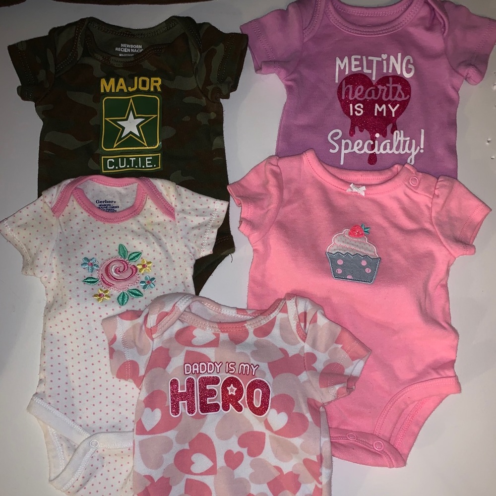 Baby girl infant onesies lot. very nice